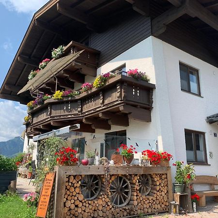 Bergblick Apartment Saalfelden Ngoại thất bức ảnh